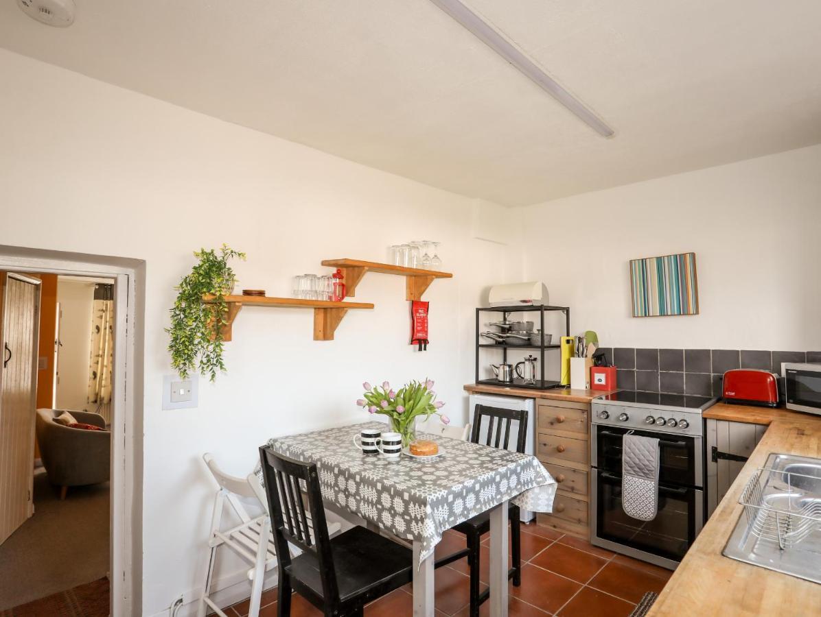 Holiday home 9 Ty Du Road *
